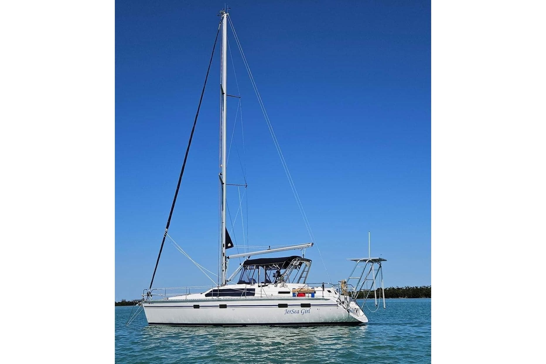 1992 Hunter Passage 42