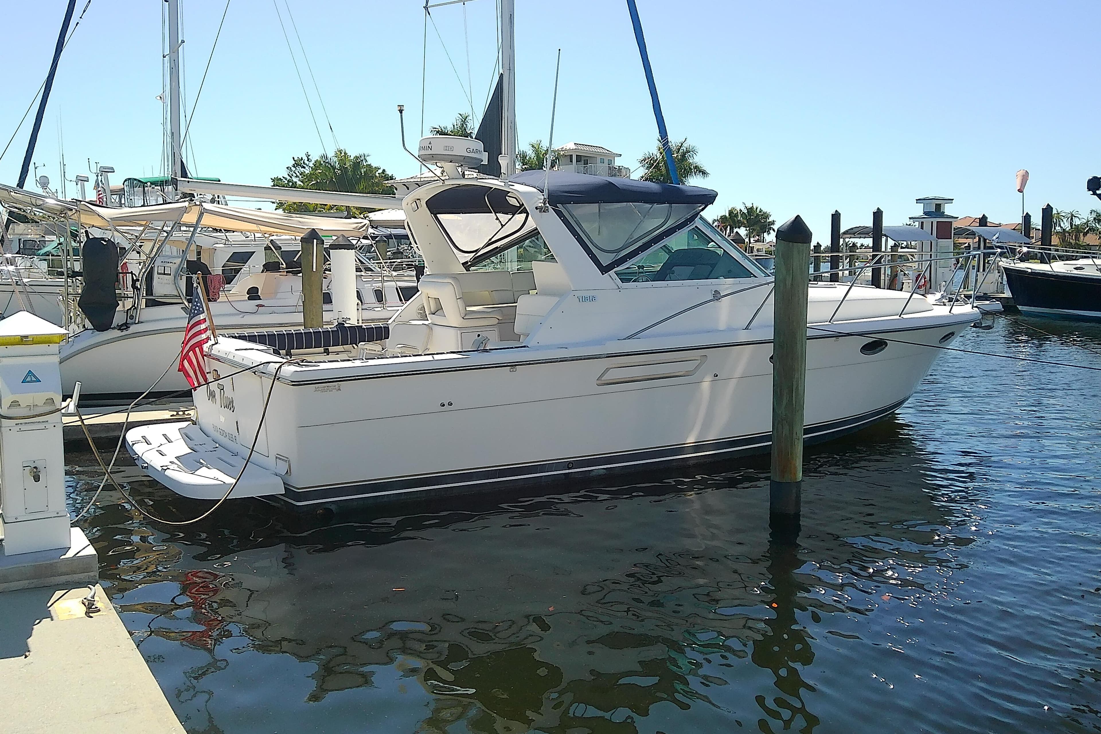 2000 Tiara Yachts 3100 Open